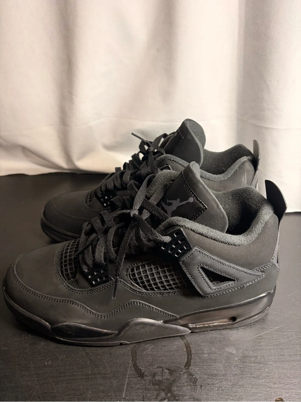 Men's Black Basketball Sneakers Jordan 4